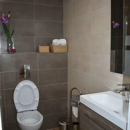 Beautiful & Cozy In Apartment Faro
